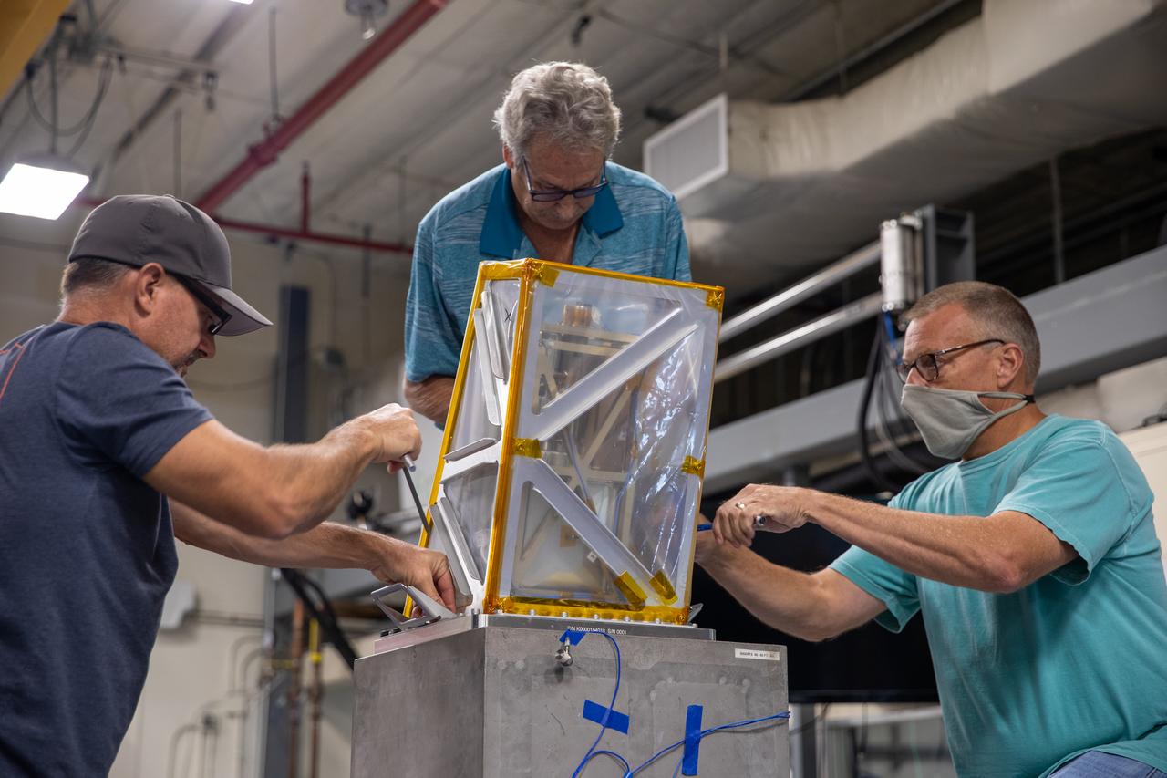 Engineers at NASA’s Kennedy Space Center prepare the Mass Spectrometer observing lunar operations (MSolo) instrument for vibration testing inside the Florida spaceport’s Cryogenics Laboratory on Aug. 3, 2022. MSolo is a commercial off-the-shelf mass spectrometer modified to work in space and will help analyze the chemical makeup of landing sites on the Moon, as well as study water on the lunar surface. Researchers and engineers are preparing MSolo instruments to launch on four robotic missions as part of NASA’s Commercial Lunar Payload Services (CLPS) – commercial deliveries that will perform science experiments, test technologies, and demonstrate capabilities to help NASA explore the Moon and prepare for crewed missions to the lunar surface. This particular MSolo instrument is slated to fly on the agency’s Polar Resources Ice Mining Experiment-1 (PRIME-1) mission – the first in-situ resource utilization demonstration on the Moon – as part of the agency’s CLPS initiative.