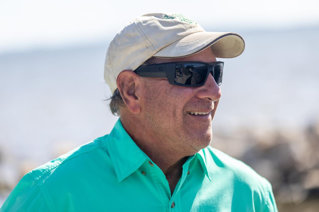 NASA Kennedy Space Center’s Spaceport Integration and Services organization is leading a restoration project at KARS Park on Hall Road in Merritt Island, Florida. As part of this project, a wavebreak is being created about 20 feet offshore to allow mangroves and other plants to propagate into the gap, providing protection for the shoreline. Shown here is Mark Mercadante, an environmental scientist at Kennedy.