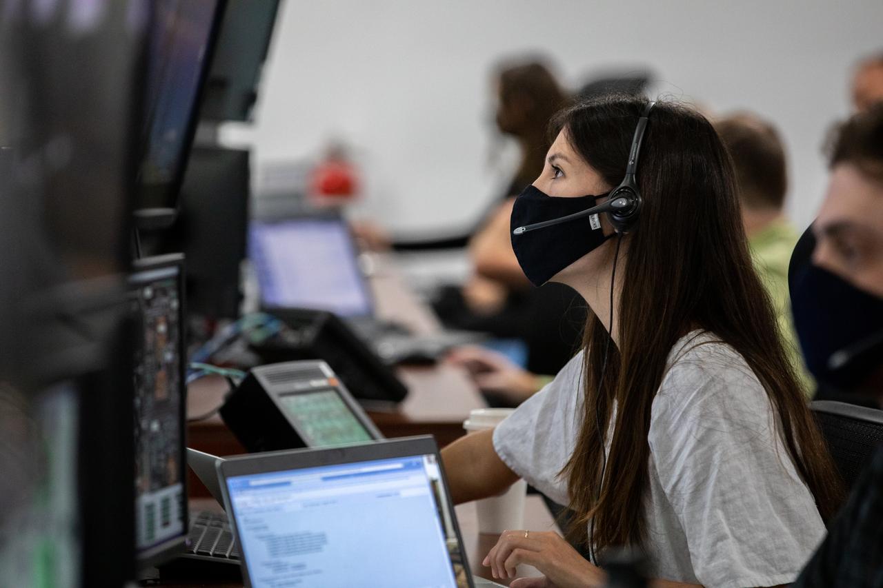 Artemis teams conduct the final simulation for the Artemis I mission inside the Launch Control Center at NASA’s Kennedy Space Center in Florida on Aug. 4, 2022. Artemis I will be the first integrated test of NASA’s Space Launch System (SLS) rocket and Orion spacecraft. During the flight, Orion will launch atop the most powerful rocket in the world and fly farther than any spacecraft for humans has ever flown. The spacecraft will stay in space longer than any human spacecraft has without docking to the International Space Station and return home faster than ever before.