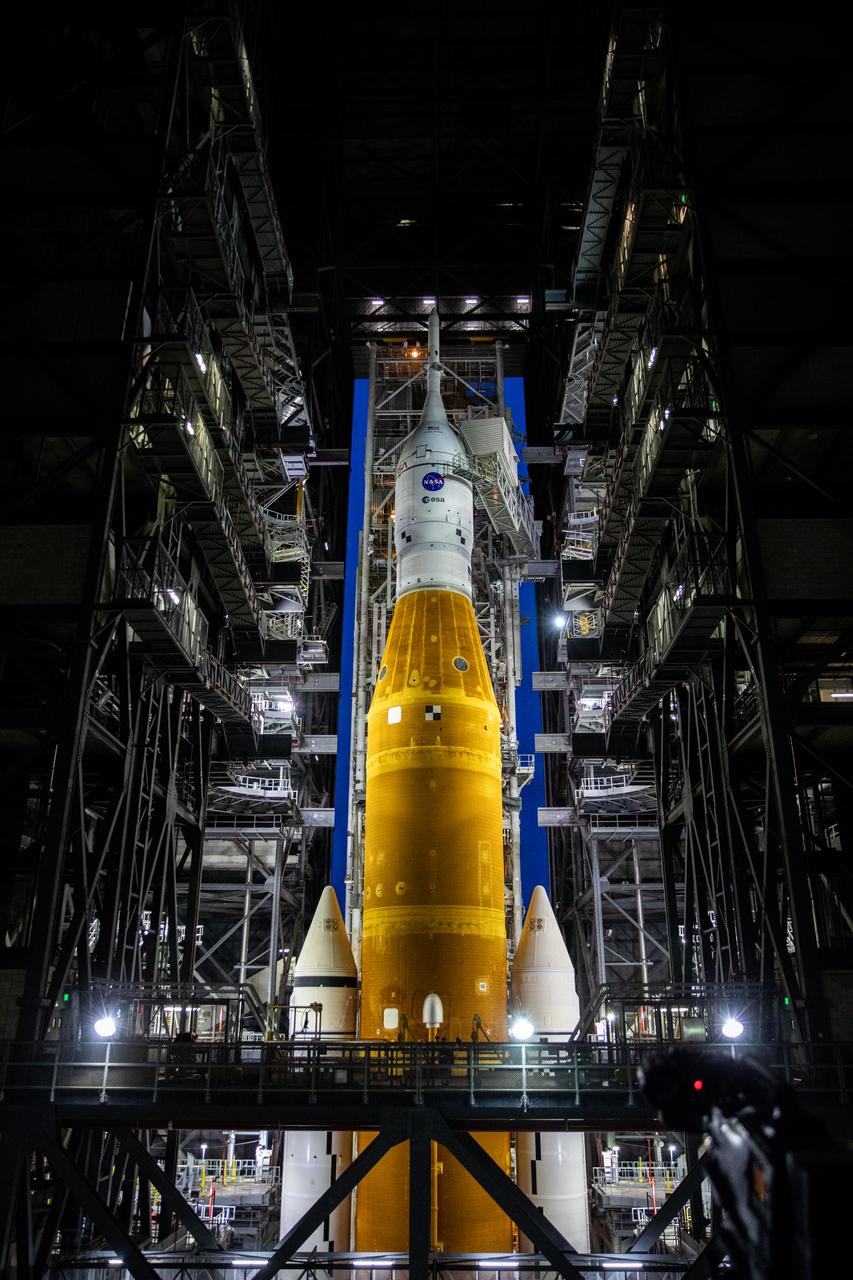 Artemis I Launch Rollout