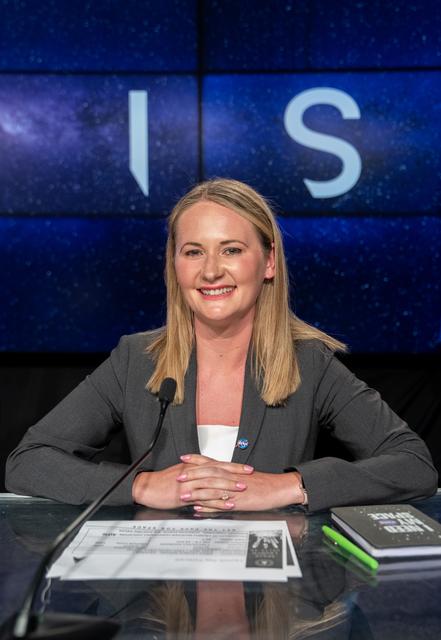 NASA image: Artemis I Mission Management Briefing 