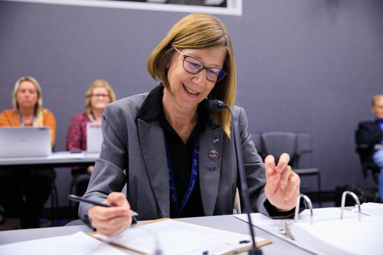 Kathryn Lueders, associate administrator for NASA’s Space Operations Mission Directorate, participates in a Flight Readiness Review for the agency’s Crew-5 mission at Kennedy Space Center in Florida on Sept. 26, 2022. NASA and SpaceX managers held the review to confirm the SpaceX Falcon 9 rocket and Crew Dragon spacecraft are ready for launch. Crew-5 is scheduled to launch to the International Space Station from Kennedy’s Launch Complex 39A as part of the agency’s Commercial Crew Program. This will be the fifth crew rotation mission of SpaceX’s human transportation system and its sixth flight with astronauts, including the Demo-2 test flight, to the space station.