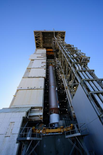 NASA image: JPSS-2 Atlas V Launch Vehicle on Stand
