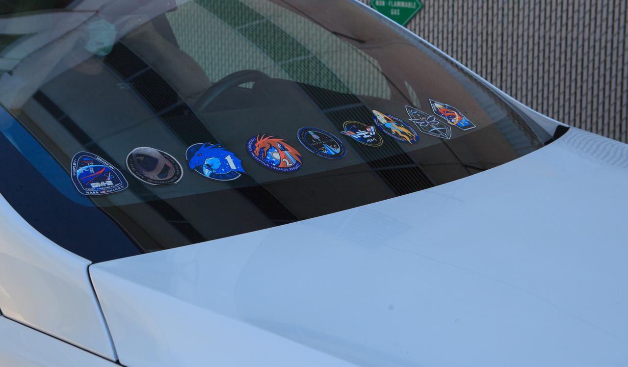 Seen here are all the mission stickers for crewed launches under NASA’s Commercial Crew Program (CCP) that were placed on one of the Tesla Model X cars that carry astronauts from the Neil A. Armstrong Operations and Checkout Building to Launch Complex 39A at the agency’s Kennedy Space Center in Florida. NASA’s SpaceX Crew-5 astronauts participated in a countdown dress rehearsal on Oct. 2, 2022, in preparation for the upcoming Crew-5 launch. SpaceX’s Crew Dragon Endurance spacecraft will carry NASA astronauts Nicole Aunapu Mann and Josh Cassada, Roscosmos cosmonaut Anna Kikina, and JAXA (Japan Aerospace Exploration Agency) astronaut Koichi Wakata to the International Space Station for a science expedition mission as part of the agency’s CCP. Liftoff of the SpaceX Falcon 9 rocket is targeted for noon EDT on Oct. 5, 2022, from Kennedy’s Launch Complex 39A.