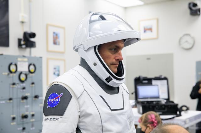 SpaceX Crew-5 Suit-Up & Walkout Rehearsal