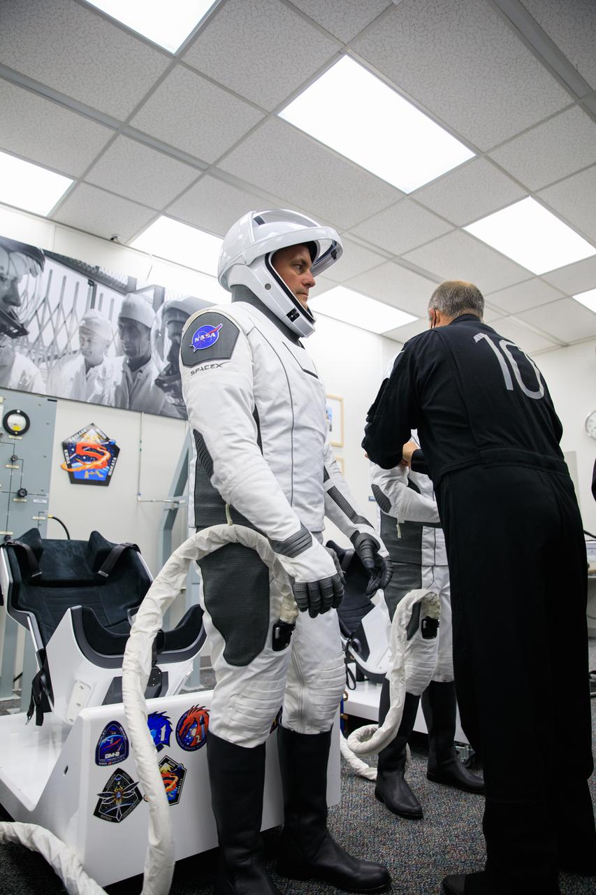 Inside the crew suit-up room in the Neil A. Armstrong Operations and Checkout Building at NASA’s Kennedy Space Center in Florida, NASA astronaut Josh Cassada, pilot, is shown in his SpaceX spacesuit ahead of the agency’s SpaceX Crew-5 launch on Oct. 5, 2022. Cassada, along with NASA astronaut Nicole Mann, spacecraft commander, and Mission Specialists Koichi Wakata, of JAXA (Japan Aerospace Exploration Agency), and Roscosmos cosmonaut Anna Kikina, will launch to the International Space Station for a science expedition mission as part of the agency’s Commercial Crew Program. The SpaceX Falcon 9 rocket and Dragon Endurance spacecraft lifted off at noon EDT from Kennedy’s Launch Complex 39A.