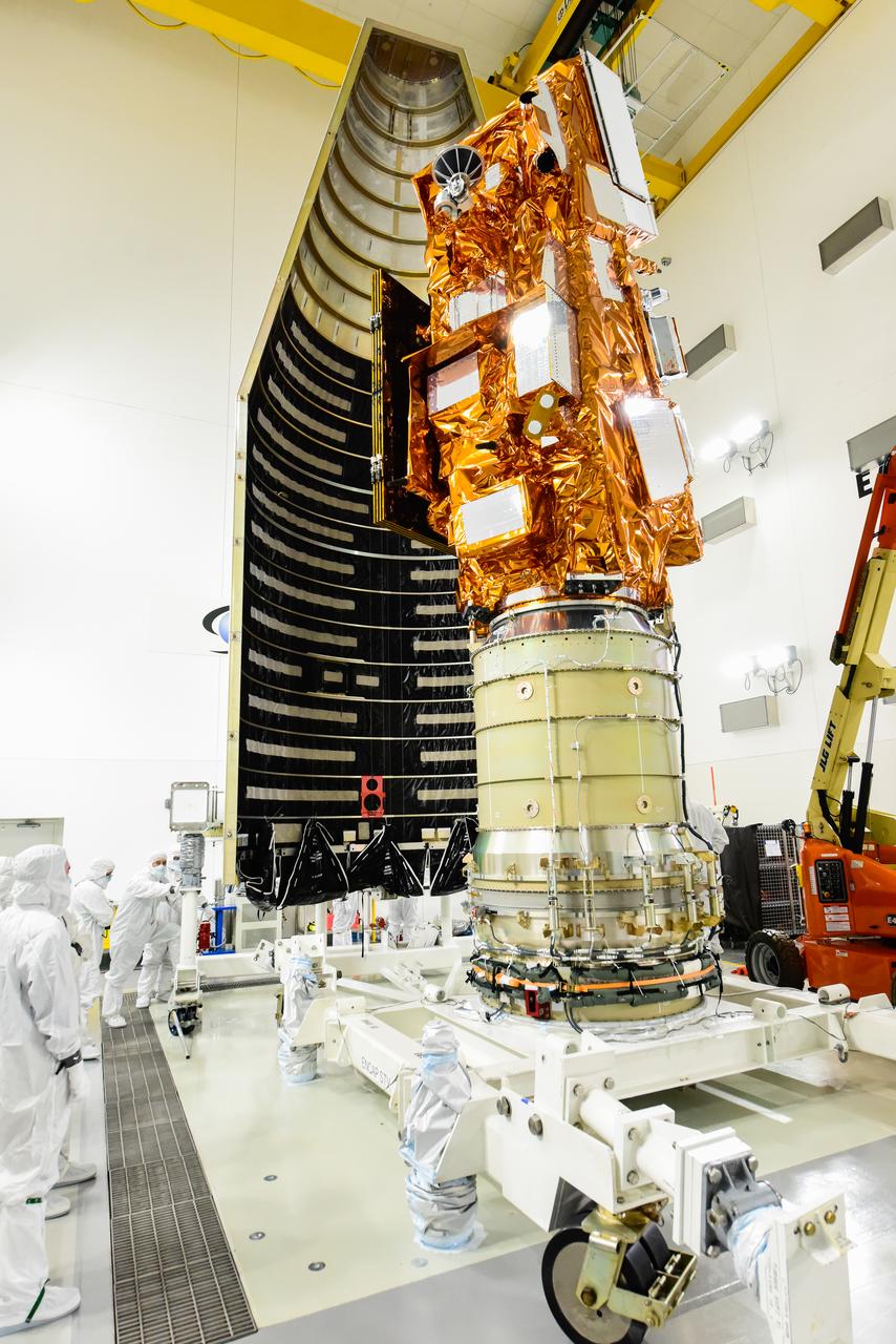 The National Oceanic and Atmospheric Administration’s (NOAA) Joint Polar Satellite System-2 (JPSS-2), stacked atop NASA’s Low-Earth Orbit Flight Test of an Inflatable Decelerator (LOFTID) secondary payload is being prepared for encapsulation in the United Launch Alliance Atlas V payload fairing inside the Astrotech Space Operations facility at Vandenberg Space Force Base (VSFB) in California on Oct. 12, 2022. JPSS-2 is the third satellite in the Joint Polar Satellite System series. It is scheduled to lift off from VSFB on Nov. 1 from Space Launch Complex-3. JPSS-2, which will be renamed NOAA-21 after reaching orbit, will join a constellation of JPSS satellites that orbit from the North to the South pole, circling Earth 14 times a day and providing a full view of the entire globe twice daily. The NOAA/NASA Suomi National Polar-orbiting Partnership (Suomi NPP) satellite, and NOAA-20, previously known as JPSS-1, are both already in orbit. Each satellite carries at least four advanced instruments to measure weather and climate conditions on Earth. LOFTID is dedicated to the memory of Bernard Kutter. LOFTID will demonstrate inflatable heat shield technology that could enable a variety of proposed NASA missions to destinations such as Mars, Venus, and Titan, as well as returning heavier payloads from low-Earth orbit. 