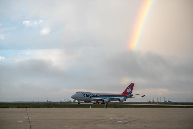 NASA image: SpaceX SWOT GSE Arrival 