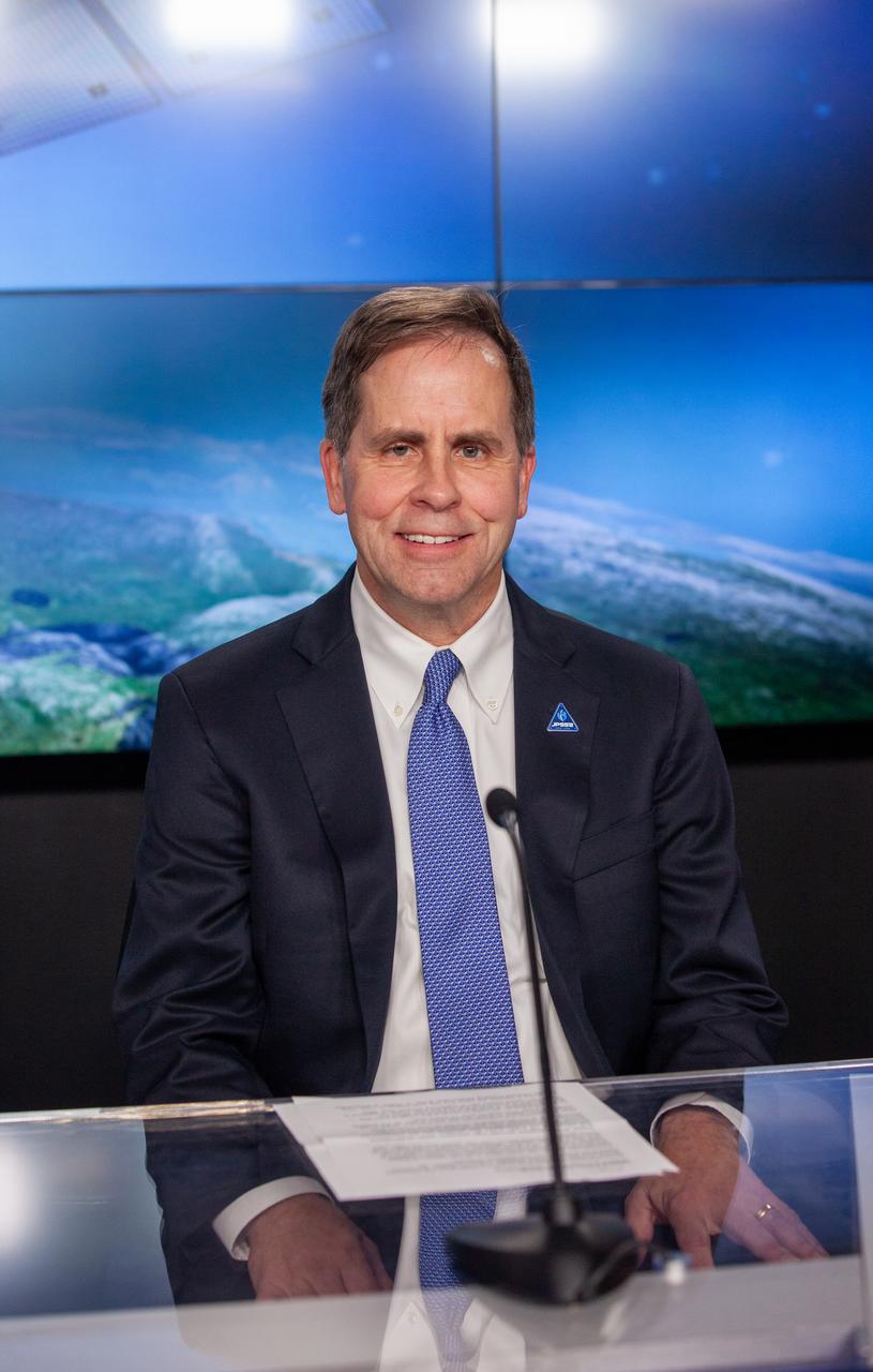 Tim Walsh, director, NOAA’s JPSS Program Office, NOAA, participates in a prelaunch news conference for the National Oceanic and Atmospheric Administration’s (NOAA) Joint Polar Satellite System-2 (JPSS-2) and NASA Low-Earth Orbit Flight Test of an Inflatable Decelerator (LOFTID) technology demonstration at Vandenberg Space Force Base in California on Oct. 28, 2022. JPSS-2 is the third satellite in the polar satellite series and is expected to capture data to improve weather forecasts, helping scientists predict and prepare for extreme weather events and climate change. JPSS-2 is scheduled to launch at 2:25 a.m. PDT Tuesday, Nov. 1, on a United Launch Alliance (ULA) Atlas V 401 rocket from Space Launch Complex 3 at Vandenberg Space Force Base in California. Launching with JPSS-2 is NASA’s LOFTID technology demonstration. After JPSS-2 safely reaches orbit, LOFTID will follow a re-entry trajectory from low-Earth orbit to demonstrate the inflatable heat shield’s ability to slow down and survive re-entry. LOFTID is a partnership with ULA and is dedicated to the memory of Bernard Kutter, one of the company’s engineers who played a key role in developing the technology. LOFTID will demonstrate how the inflatable aeroshell, or heat shield, can slow down and survive re-entry in conditions relevant to many potential applications, whether landing humans on Mars, new missions to Venus and Titan, or returning heavier payloads and samples from low-Earth orbit.