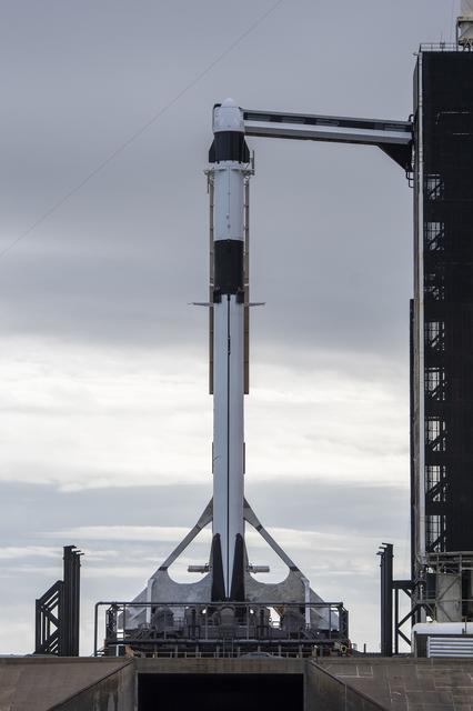 NASA image: SpaceX CRS-26 Vertical at LC-39A