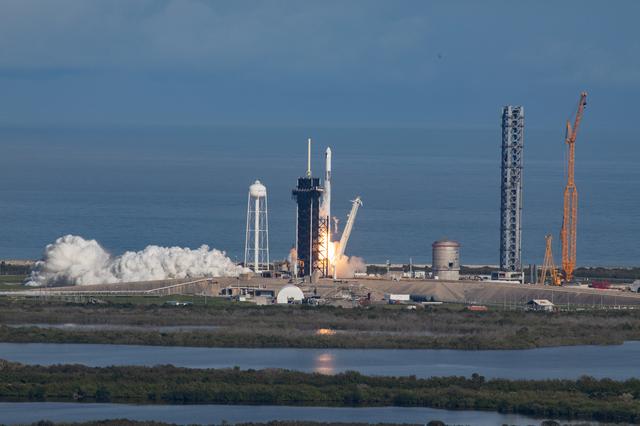 NASA image: NASA/SpaceX CRS-26 Liftoff