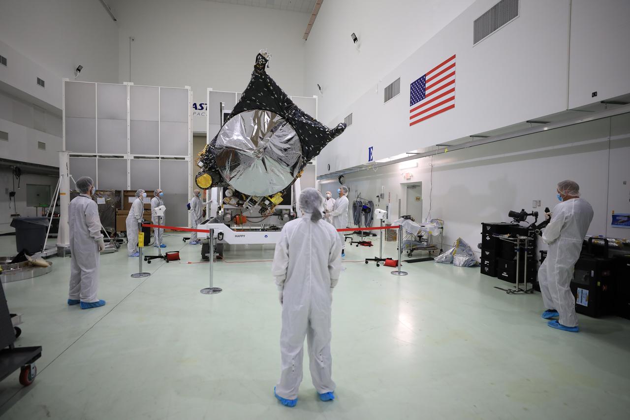 Prelaunch processing of NASA’s Psyche spacecraft is underway inside the Astrotech Space Operations Facility near the agency’s Kennedy Space Center in Florida on Dec. 8, 2022. Psyche will launch atop a SpaceX Falcon Heavy rocket from Launch Complex 39A at Kennedy. Launch is targeted for no earlier than Oct. 10, 2023. The spacecraft will use solar-electric propulsion to travel approximately 1.5 billion miles to rendezvous with its namesake asteroid in 2026. The Psyche mission is led by Arizona State University. NASA’s Jet Propulsion Laboratory, which is managed for the agency by Caltech in Pasadena, California, is responsible for the mission’s overall management, system engineering, integration and testing, and mission operations. Maxar Technologies in Palo Alto, California, provided the high-power solar electric propulsion spacecraft chassis. NASA’s Launch Services Program (LSP), based at Kennedy, is managing the launch. 