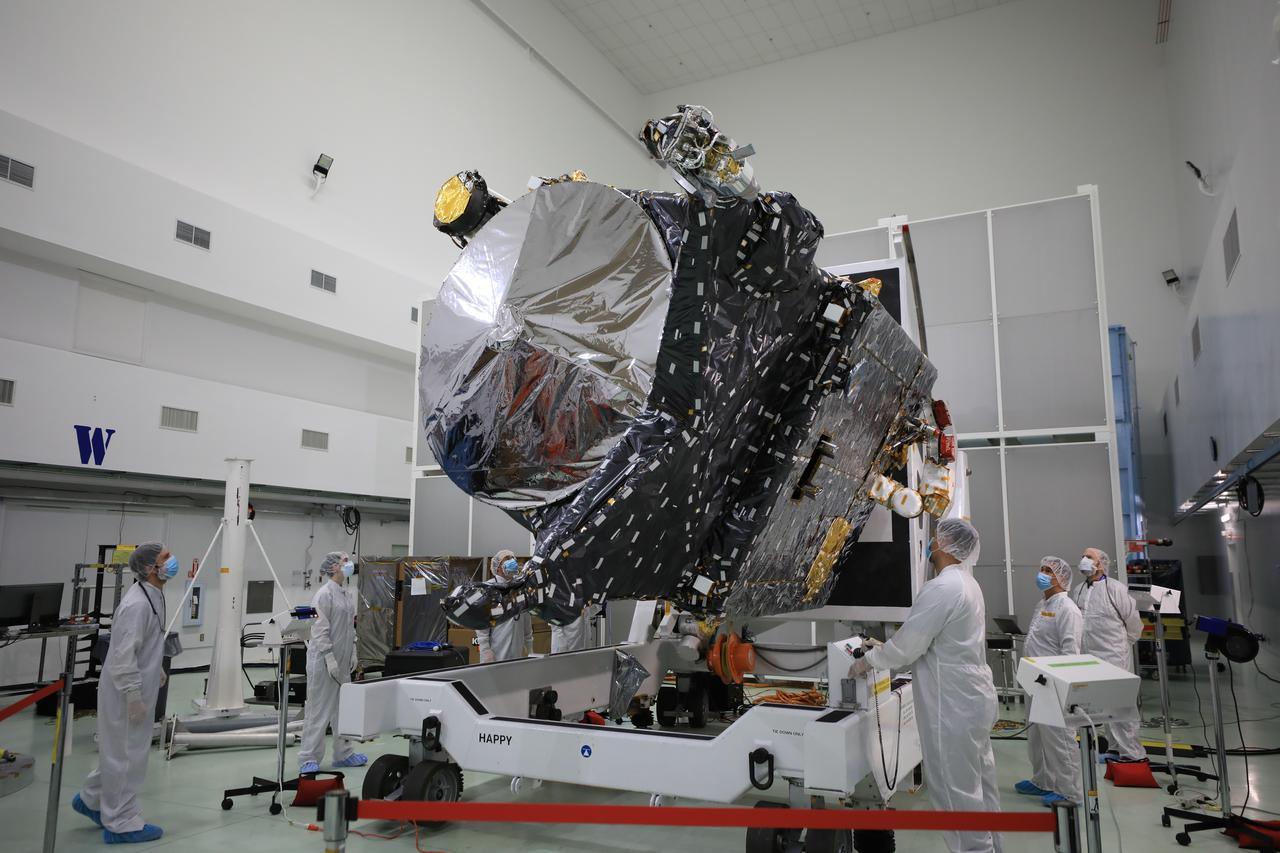 Technicians rotate NASA’s Psyche spacecraft during prelaunch processing inside the Astrotech Space Operations Facility near the agency’s Kennedy Space Center in Florida on Dec. 8, 2022. Psyche will launch atop a SpaceX Falcon Heavy rocket from Launch Complex 39A at Kennedy. Launch is targeted for no earlier than Oct. 10, 2023. The spacecraft will use solar-electric propulsion to travel approximately 1.5 billion miles to rendezvous with its namesake asteroid in 2026. The Psyche mission is led by Arizona State University. NASA’s Jet Propulsion Laboratory, which is managed for the agency by Caltech in Pasadena, California, is responsible for the mission’s overall management, system engineering, integration and testing, and mission operations. Maxar Technologies in Palo Alto, California, provided the high-power solar electric propulsion spacecraft chassis. NASA’s Launch Services Program (LSP), based at Kennedy, is managing the launch. 