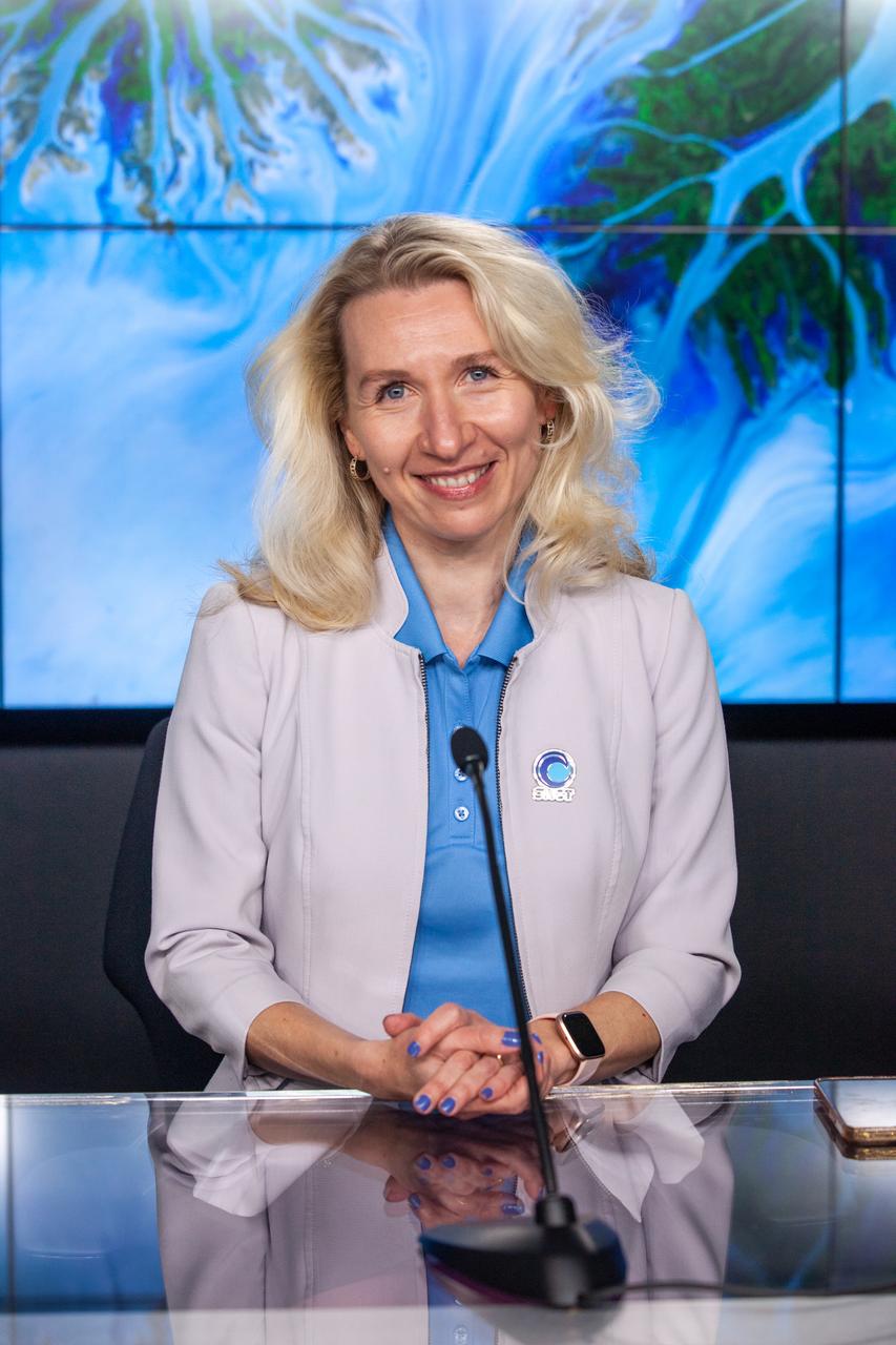 Nadya Vinogradova Shiffer, SWOT program scientist, NASA, participates in a science briefing held by NASA and the French space agency Centre National d’Études Spatiales (CNES) for the Surface Water and Ocean Topography (SWOT) mission on Dec. 13, 2022, at Vandenberg Space Force Base in California. SWOT is scheduled to launch on a SpaceX Falcon 9 rocket from Space Launch Complex-4 East at Vandenberg on Dec. 15, 2022, at 3:46 a.m. PST. SWOT will be NASA’s first global survey of nearly all water on Earth’s surface. Scientists plan to use its observations to better understand the global water cycle, furnish insight into the ocean’s role in how climate change unfolds, and provide a global inventory of water resources. The SWOT mission is a collaborative effort between NASA and CNES with contributions from the Canadian Space Agency and the UK Space Agency. NASA’s Launch Services Program, based at the agency’s Kennedy Space Center in Florida, is managing the launch service.