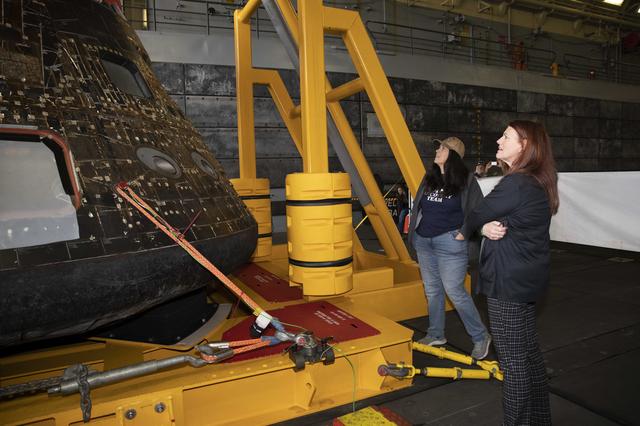 NASA image: Orion Recovery Operations