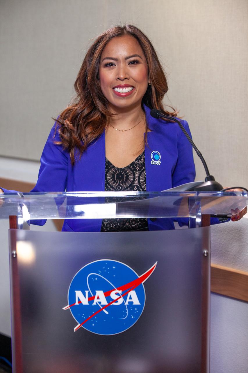 Megan Cruz, NASA Communications, moderates a prelaunch news conference held by NASA, SpaceX, and the French space agency Centre National d’Études Spatiales (CNES) for the Surface Water and Ocean Topography (SWOT) mission on Dec. 14, 2022, at Vandenberg Space Force Base in California. SWOT is scheduled to launch on a SpaceX Falcon 9 rocket from Space Launch Complex-4 East at Vandenberg on Dec. 15, 2022, at 3:46 a.m. PST. SWOT will be NASA’s first global survey of nearly all water on Earth’s surface. Scientists plan to use its observations to better understand the global water cycle, furnish insight into the ocean’s role in how climate change unfolds, and provide a global inventory of water resources. The SWOT mission is a collaborative effort between NASA and CNES with contributions from the Canadian Space Agency and the UK Space Agency. NASA’s Launch Services Program, based at the agency’s Kennedy Space Center in Florida, is managing the launch service.