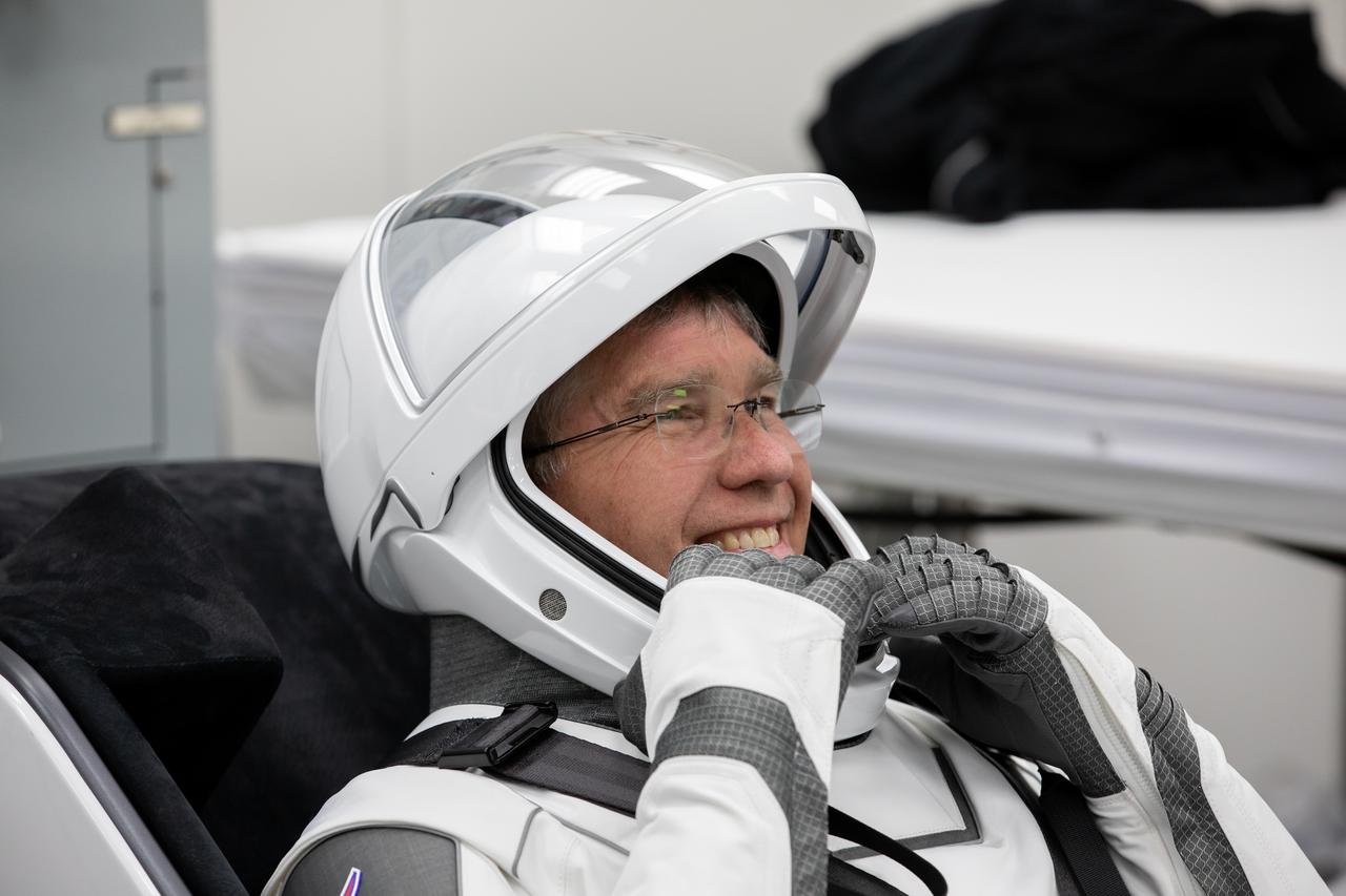 NASA astronaut and SpaceX Crew-6 commander Stephen Bowen checks his helmet and visor inside the crew suit-up room in the Neil Armstrong Operations and Checkout Building at NASA’s Kennedy Space Center in Florida during a countdown dress rehearsal on Feb. 23, 2023. Bowen, along with NASA astronaut Warren “Woody” Hoburg, pilot; Andrei Fedyaev, Roscosmos cosmonaut and mission specialist; and Sultan Alneyadi, UAE (United Arab Emirates) astronaut and mission specialist will launch to the International Space Station aboard the Crew Dragon Endeavour on a SpaceX Falcon 9. Launch is targeted for 1:45 a.m. EST on Feb. 27 from Launch Complex 39A. Crew-6 is the sixth crew rotation mission with SpaceX to the station, and the seventh flight of Dragon with people as part of the agency’s Commercial Crew Program. 
