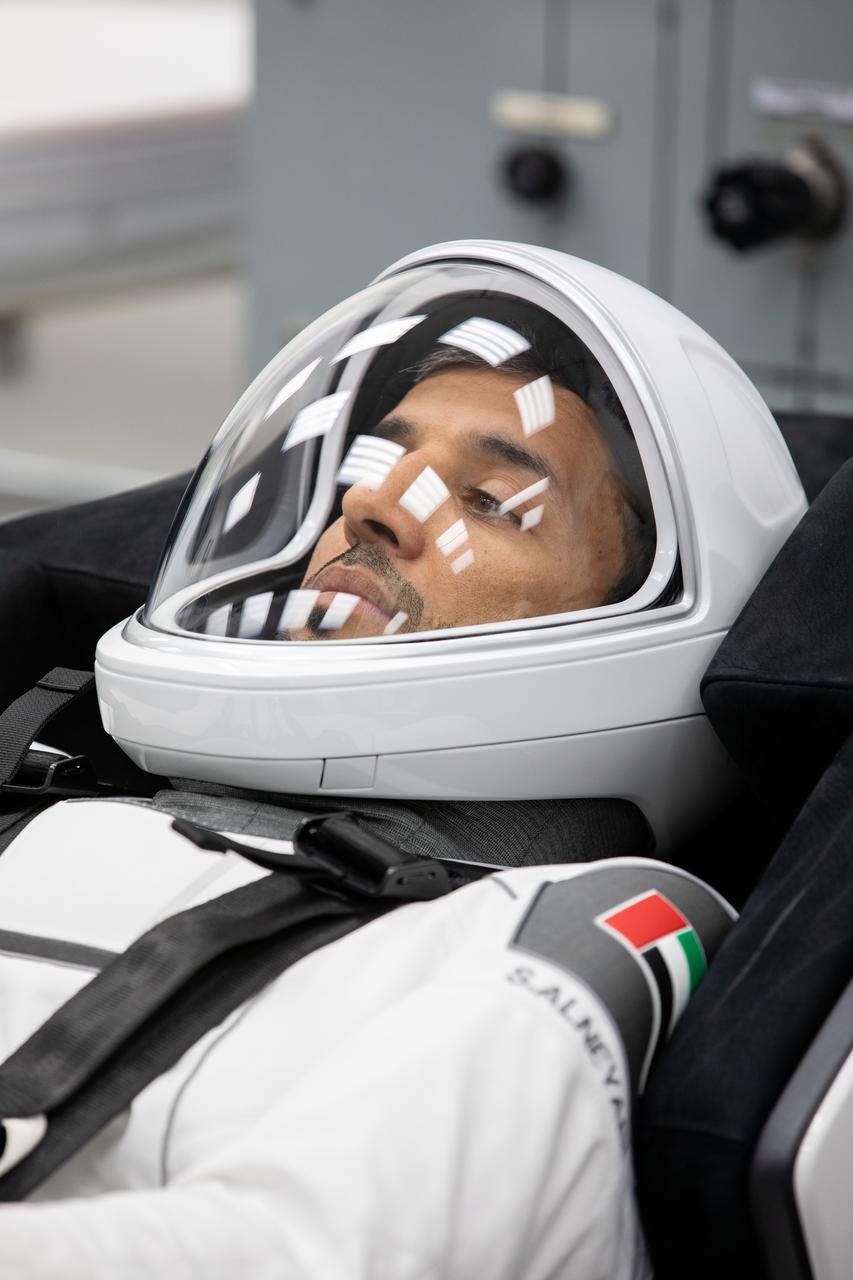 Sultan Alneyadi, UAE (United Arab Emirates) astronaut and mission specialist, is photographed in his SpaceX spacesuit inside the crew suit-up room in the Neil Armstrong Operations and Checkout Building at NASA’s Kennedy Space Center in Florida during a countdown dress rehearsal on Feb. 23, 2023. Alneyadi, along with NASA astronaut Stephen Bowen, spacecraft commander; NASA astronaut Warren “Woody” Hoburg, pilot; and Andrei Fedyaev, Roscosmos cosmonaut and mission specialist will launch to the International Space Station aboard the Crew Dragon Endeavour on a SpaceX Falcon 9. Launch is targeted for 1:45 a.m. EST on Feb. 27 from Launch Complex 39A. Crew-6 is the sixth crew rotation mission with SpaceX to the station, and the seventh flight of Dragon with people as part of the agency’s Commercial Crew Program.