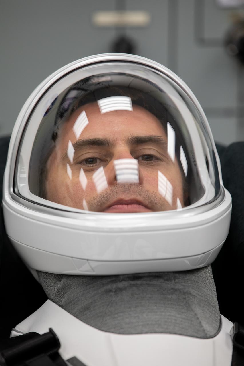 Sultan Alneyadi, UAE (United Arab Emirates) astronaut and mission specialist, is photographed in his SpaceX spacesuit inside the crew suit-up room in the Neil Armstrong Operations and Checkout Building at NASA’s Kennedy Space Center in Florida during a countdown dress rehearsal on Feb. 23, 2023. Alneyadi, along with NASA astronaut Stephen Bowen, spacecraft commander; NASA astronaut Warren “Woody” Hoburg, pilot; and Andrey Fedyaev, Roscosmos cosmonaut and mission specialist will launch to the International Space Station aboard the Crew Dragon Endeavour on a SpaceX Falcon 9. Launch is targeted for 1:45 a.m. EST on Feb. 27 from Launch Complex 39A. Crew-6 is the sixth crew rotation mission with SpaceX to the station, and the seventh flight of Dragon with people as part of the agency’s Commercial Crew Program. 
