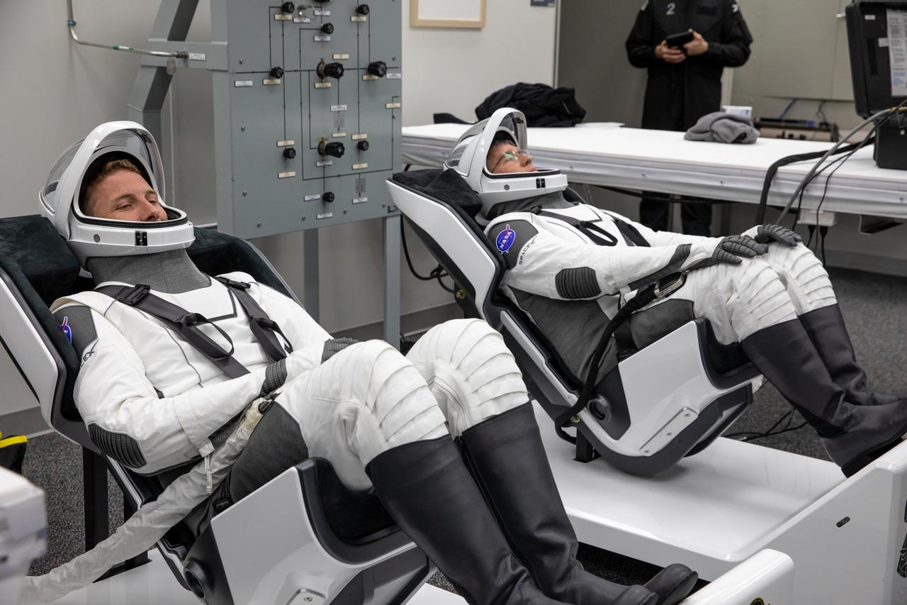NASA’s SpaceX Crew-6 astronauts are seated inside the crew suit-up room in the Neil Armstrong Operations and Checkout Building at the agency’s Kennedy Space Center in Florida during a countdown dress rehearsal on Feb. 23, 2023, to prepare for the upcoming Crew-6 launch. Seated from left are Warren “Woody” Hoburg, pilot; and NASA astronaut Stephen Bowen, commander. The crew will launch to the International Space Station aboard the Crew Dragon Endeavour on a SpaceX Falcon 9. Launch is targeted for 1:45 a.m. EST on Feb. 27 from Launch Complex 39A. Crew-6 is the sixth crew rotation mission with SpaceX to the station, and the seventh flight of Dragon with people as part of the agency’s Commercial Crew Program.