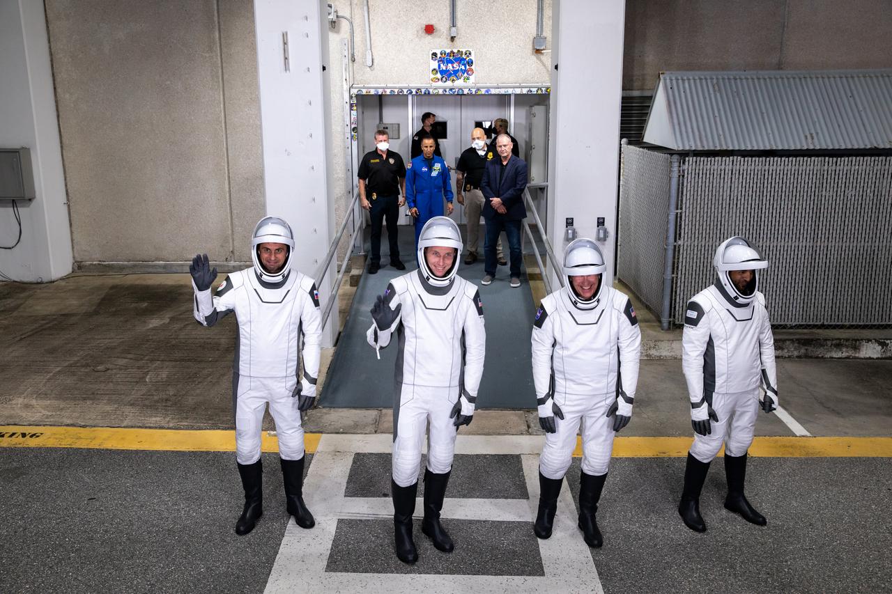 NASA’s SpaceX Crew-6 astronauts pose for a photo after walking out of the Neil Armstrong Operations and Checkout Building at the agency’s Kennedy Space Center in Florida during a countdown dress rehearsal on Feb. 23, 2023, to prepare for the upcoming Crew-6 launch. From left are Andrey Fedyaev, Roscosmos cosmonaut and mission specialist; NASA astronaut Warren “Woody” Hoburg, pilot; NASA astronaut Stephen Bowen, spacecraft commander; and Sultan Alneyadi, UAE (United Arab Emirates) astronaut and mission specialist. The crew will launch to the International Space Station aboard the Crew Dragon Endeavour on a SpaceX Falcon 9. Launch is targeted for 1:45 a.m. EST on Feb. 27 from Launch Complex 39A. Crew-6 is the sixth crew rotation mission with SpaceX to the station, and the seventh flight of Dragon with people as part of the agency’s Commercial Crew Program. 