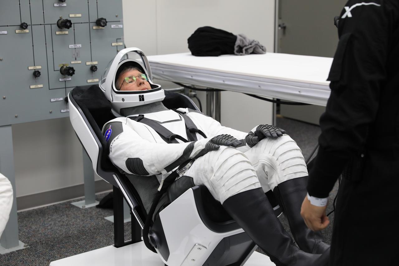 NASA’s SpaceX Crew-6 crewmember Stephen Bowen, spacecraft commander, checks his SpaceX spacesuit in the crew suit-up room inside the Neil Armstrong Operations and Checkout Building at NASA’s Kennedy Space Center in Florida on Feb. 26, 2023. Bowen and his crewmates are preparing for their launch to the International Space Station aboard SpaceX’s Dragon spacecraft atop the Falcon 9 rocket. Launch was targeted for 1:45 a.m. EST on Feb. 27 from Launch Complex 39A, but was scrubbed for the day. Crew-6 is the sixth crew rotation mission with SpaceX to the station, and the seventh flight of Dragon with people as part of the agency’s Commercial Crew Program. 