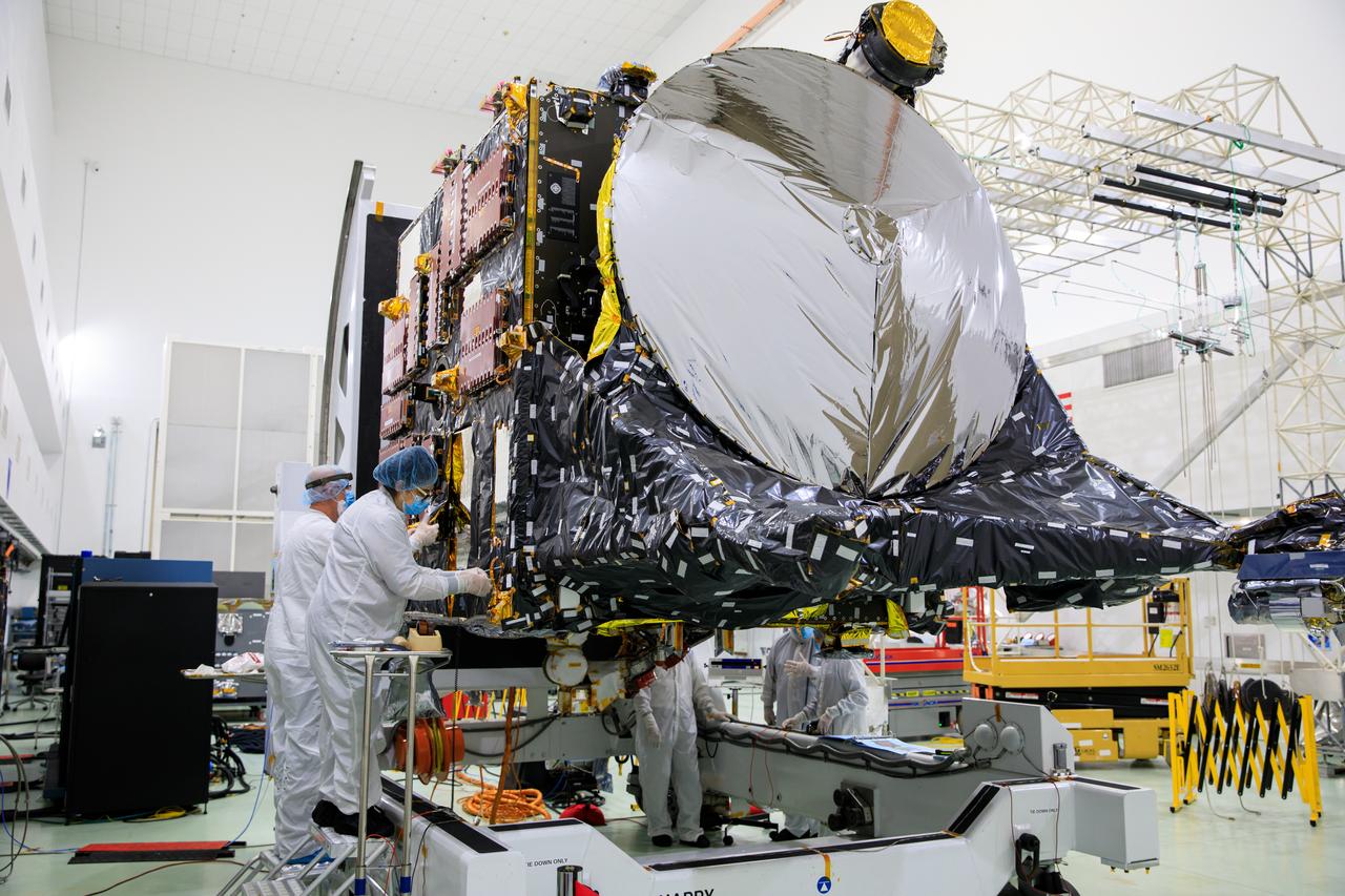 A NASA team prepares the agency’s Psyche spacecraft for launch inside the Astrotech Space Operations Facility near Kennedy Space Center in Florida on July 15, 2023. Psyche will launch atop a SpaceX Falcon Heavy rocket from Launch Complex 39A at Kennedy to explore a metal-rich asteroid. Launch is targeted for Oct. 5, 2023. Riding with Psyche is a pioneering technology demonstration, NASA’s Deep Space Optical Communications (DSOC) experiment. 