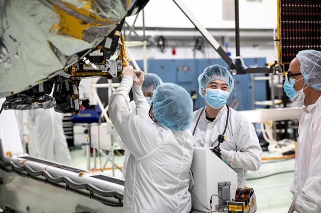 NASA image: NASA's Psyche Solar Array Integration