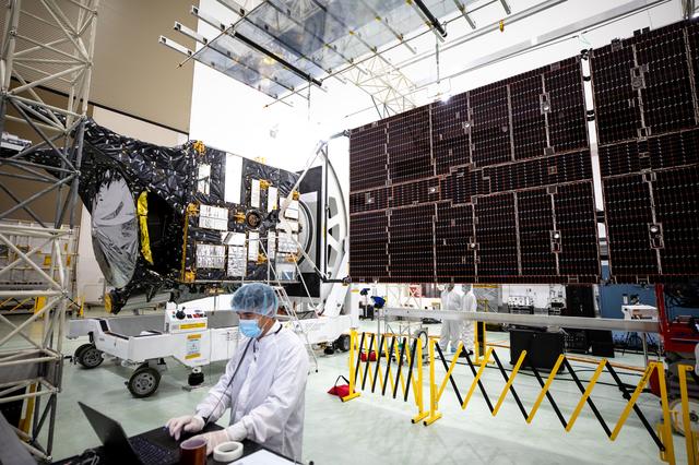 NASA image: NASA's Psyche Solar Array Integration