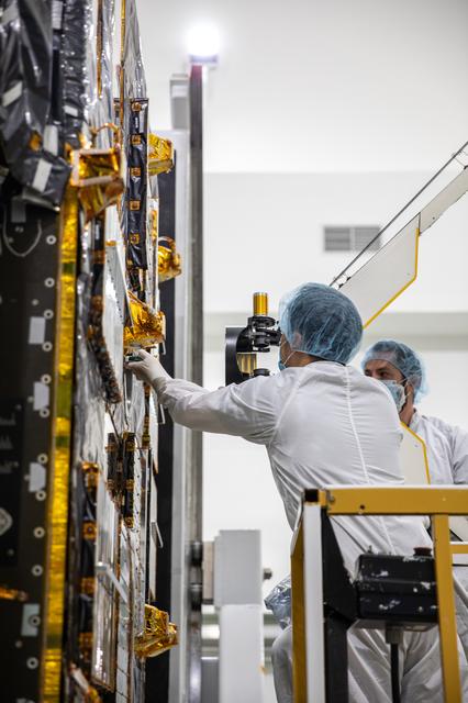 NASA image: NASA's Psyche Solar Array Integration