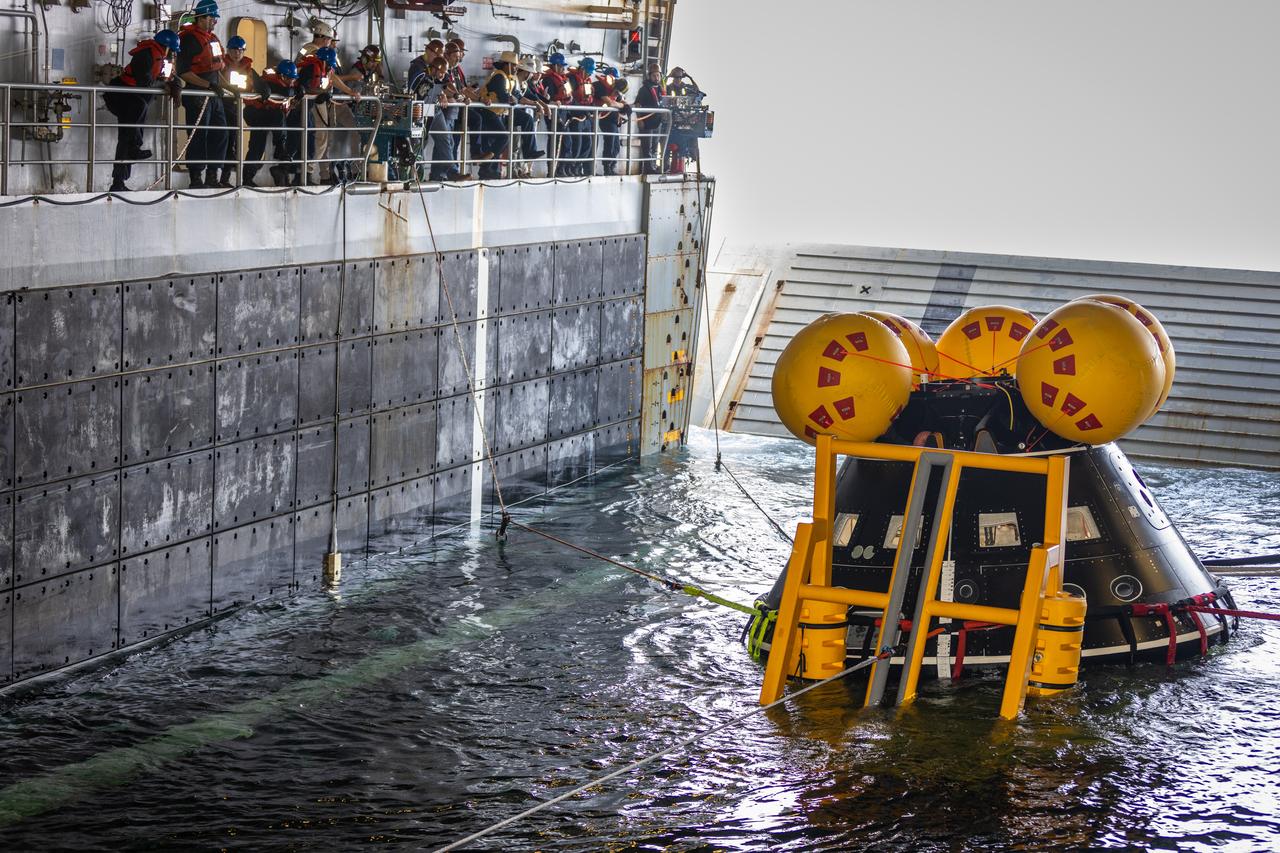 The Crew Module Test Article (CMTA) is seen in the waters of the Pacific Ocean during NASA’s Underway Recovery Test 10 (URT-10). The CMTA is a full-scale mockup of the Orion spacecraft and is used by NASA and its Department of Defense partners to practice recovery procedures for crewed Artemis missions. URT-10 is the first test specifically in support of the Artemis II mission and allowed the team to practice what it will be like to recover astronauts and get them back to the recovery ship safely. 