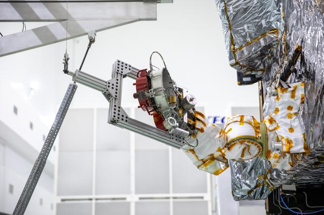 NASA image: NASA's Psyche DAPM Deployment and Stow for Launch