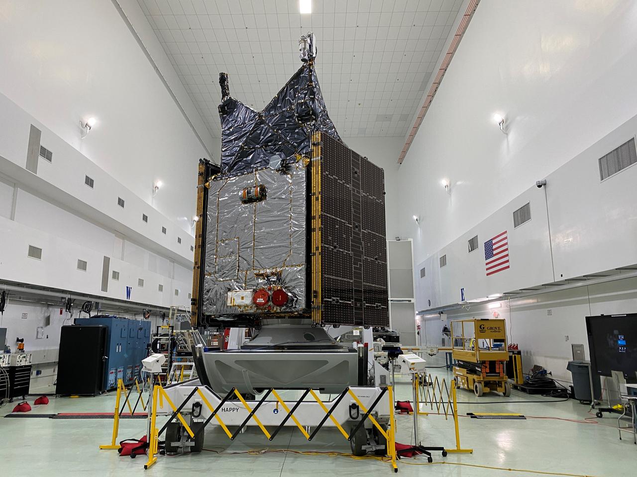 NASA’s Psyche spacecraft is made available to media for viewing inside a cleanroom at the Astrotech Space Operations Facility near Kennedy Space Center in Florida on Aug. 11, 2023. Psyche will launch atop a SpaceX Falcon Heavy rocket from Launch Complex 39A at Kennedy to explore a metal-rich asteroid. Launch is targeted for Oct. 5, 2023. Riding with Psyche is a pioneering technology demonstration, NASA’s Deep Space Optical Communications (DSOC) experiment.