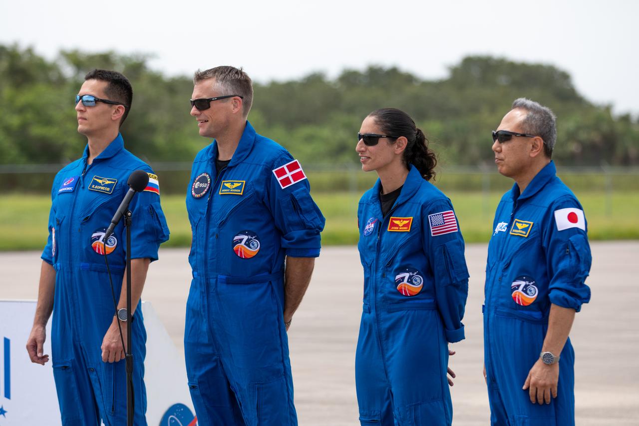 Crew members for NASA’s SpaceX Crew-7 mission to the International Space Station arrive at the Launch and Landing Facility at Kennedy Space Center in Florida on Sunday, Aug. 20, 2023. From left are Roscosmos cosmonaut Konstantin Borisov, ESA (European Space Agency) astronaut Andreas Mogensen, NASA astronaut Jasmin Moghbeli, and JAXA (Japan Aerospace Exploration Agency) astronaut Satoshi Furukawa. Liftoff is targeted for 3:49 a.m. EDT Friday, Aug. 25, 2023, from Kennedy’s Launch Complex 39A.