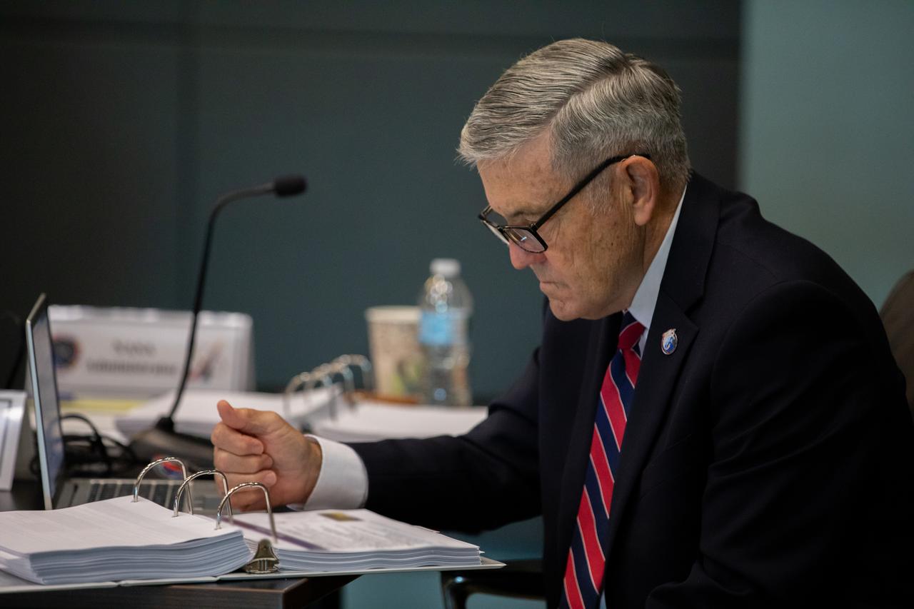 NASA Associate Administrator Bob Cabana participates in NASA’s SpaceX Crew-7 Flight Readiness Review at Kennedy Space Center on Monday, Aug. 21, 2023. The mission is targeted to lift off from the Florida spaceport’s Launch Complex 39A at 3:49 a.m. EDT Friday, Aug. 25, 2023. NASA astronaut Jasmin Moghbeli, ESA (European Space Agency) astronaut Andreas Mogensen, JAXA (Japan Aerospace Exploration Agency) astronaut Satoshi Furukawa, and Roscosmos cosmonaut Konstantin Borisov will fly to the International Space Station aboard SpaceX’s Dragon spacecraft, powered by the company’s Falcon 9 rocket.