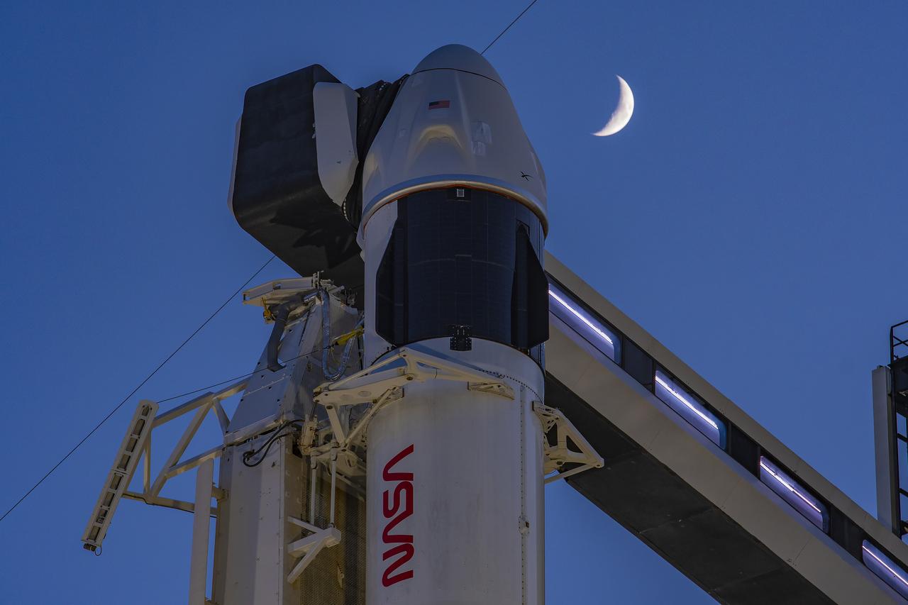 NASA's SpaceX Crew-7 at LC 39A - Sunset & Moon