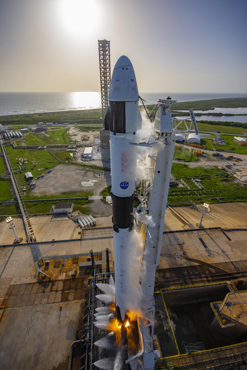 SpaceX’s Dragon spacecraft, atop the company’s Falcon 9 rocket, stands tall during a static fire engine test at the pad at Launch Complex 39A at NASA’s Kennedy Space Center in Florida on Tuesday, Aug. 22, 2023. NASA astronaut Jasmin Moghbeli, ESA (European Space Agency) astronaut Andreas Mogensen, JAXA (Japan Aerospace Exploration Agency) astronaut Satoshi Furukawa, and Roscosmos cosmonaut Konstantin Borisov, who arrived at Kennedy on Sunday, Aug. 20, 2023, will fly to the International Space Station on NASA’s SpaceX Crew-7 mission. Liftoff is targeted for 3:50 a.m. EDT Friday, Aug. 25, 2023.