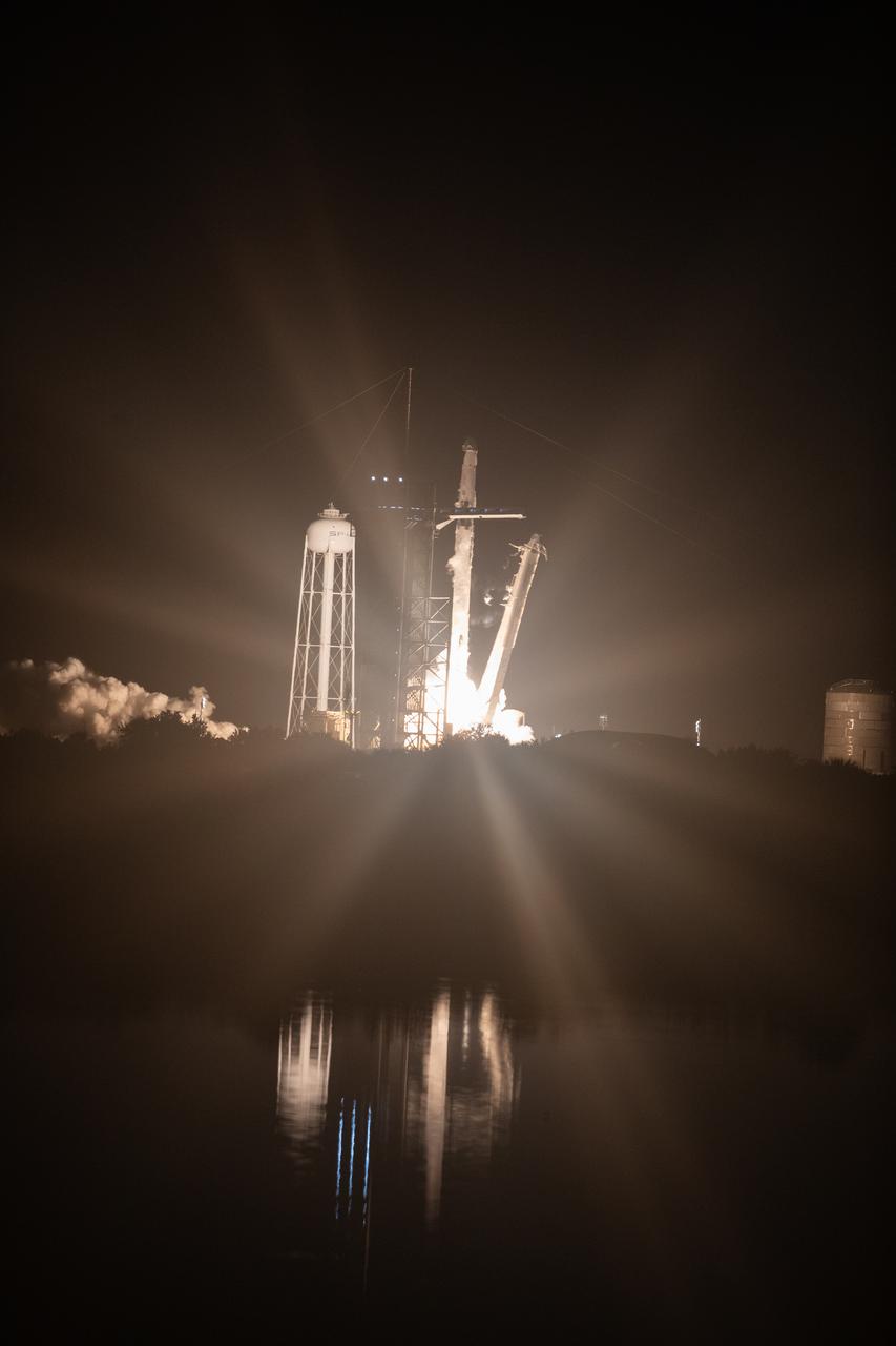 A SpaceX Falcon 9 rocket lifts off at 3:27 a.m. EDT on Saturday, Aug. 26, from Kennedy Space Center’s Launch Complex 39A in Florida, carrying NASA’s SpaceX Crew-7 crew members to the International Space Station. Aboard SpaceX’s Dragon spacecraft are NASA astronaut Jasmin Moghbeli, ESA (European Space Agency) astronaut Andreas Mogensen, JAXA (Japan Aerospace Exploration Agency) astronaut Satoshi Furukawa, and Roscosmos cosmonaut Konstantin Borisov. They will dock to the orbiting laboratory at about 8:40 a.m. EDT Sunday, Aug. 27.