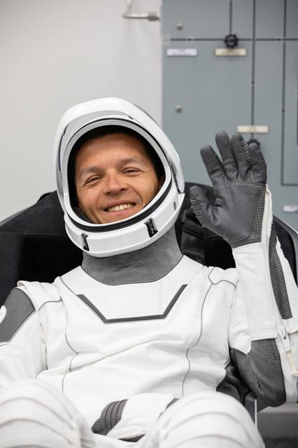 NASA image: NASA’s SpaceX Crew-7 Live Launch Coverage