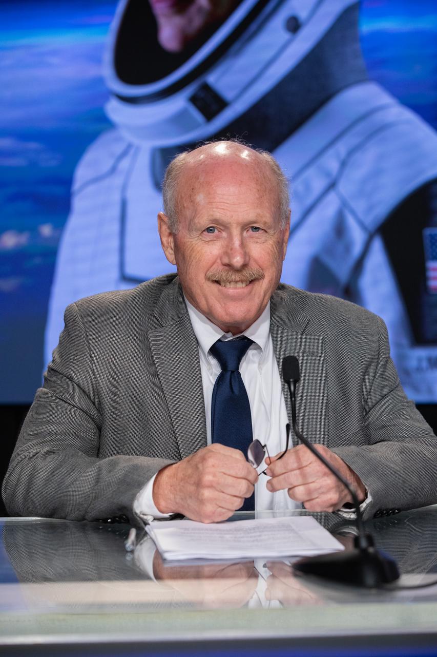 Ken Bowersox, associate administrator of the Space Operations Mission Directorate at NASA Headquarters, participates in a Crew-7 postlaunch news conference at the agency’s Kennedy Space Center in Florida on Saturday, Aug. 26, 2023. Crew-7 crew members NASA astronaut Jasmin Moghbeli, ESA (European Space Agency) astronaut Andreas Mogensen, JAXA (Japan Aerospace Exploration Agency) astronaut Satoshi Furukawa, and Roscosmos cosmonaut Konstantin Borisov launched aboard SpaceX’s Dragon spacecraft from Kennedy at 3:27 a.m. EDT. They will dock to the orbiting laboratory at about 8:40 a.m. EDT Sunday, Aug. 27.