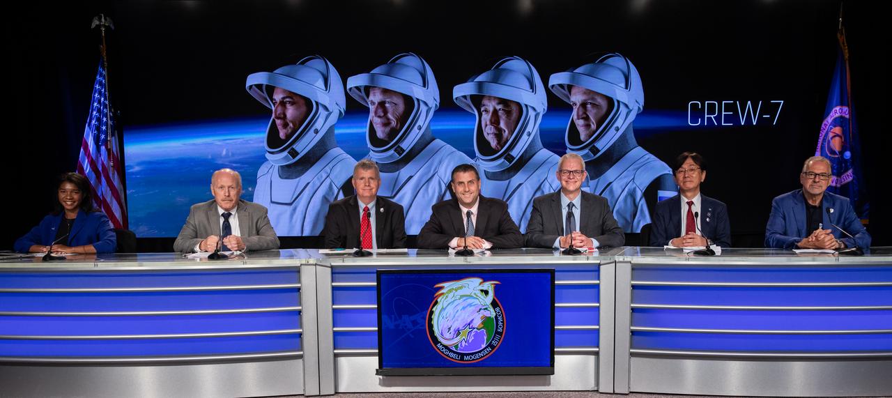 NASA hosts a Crew-7 postlaunch news conference at the agency’s Kennedy Space Center in Florida on Saturday, Aug. 26, 2023. Participants, from left, are: Jasmine Hopkins, NASA Communications, Ken Bowersox, associate administrator, Space Operations Mission Directorate, NASA Headquarters; Steve Stich, manager, Commercial Crew Program, Kennedy; Joel Montalbano, manager, International Space Station Program, Johnson; Benji Reed, senior director, Human Spaceflight Programs, SpaceX; Hiroshi Sasaki, vice president, JAXA; and Josef Aschbacher, director general, ESA.