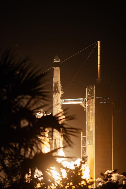 NASA image: NASA’s SpaceX Crew-7 Live Launch Coverage