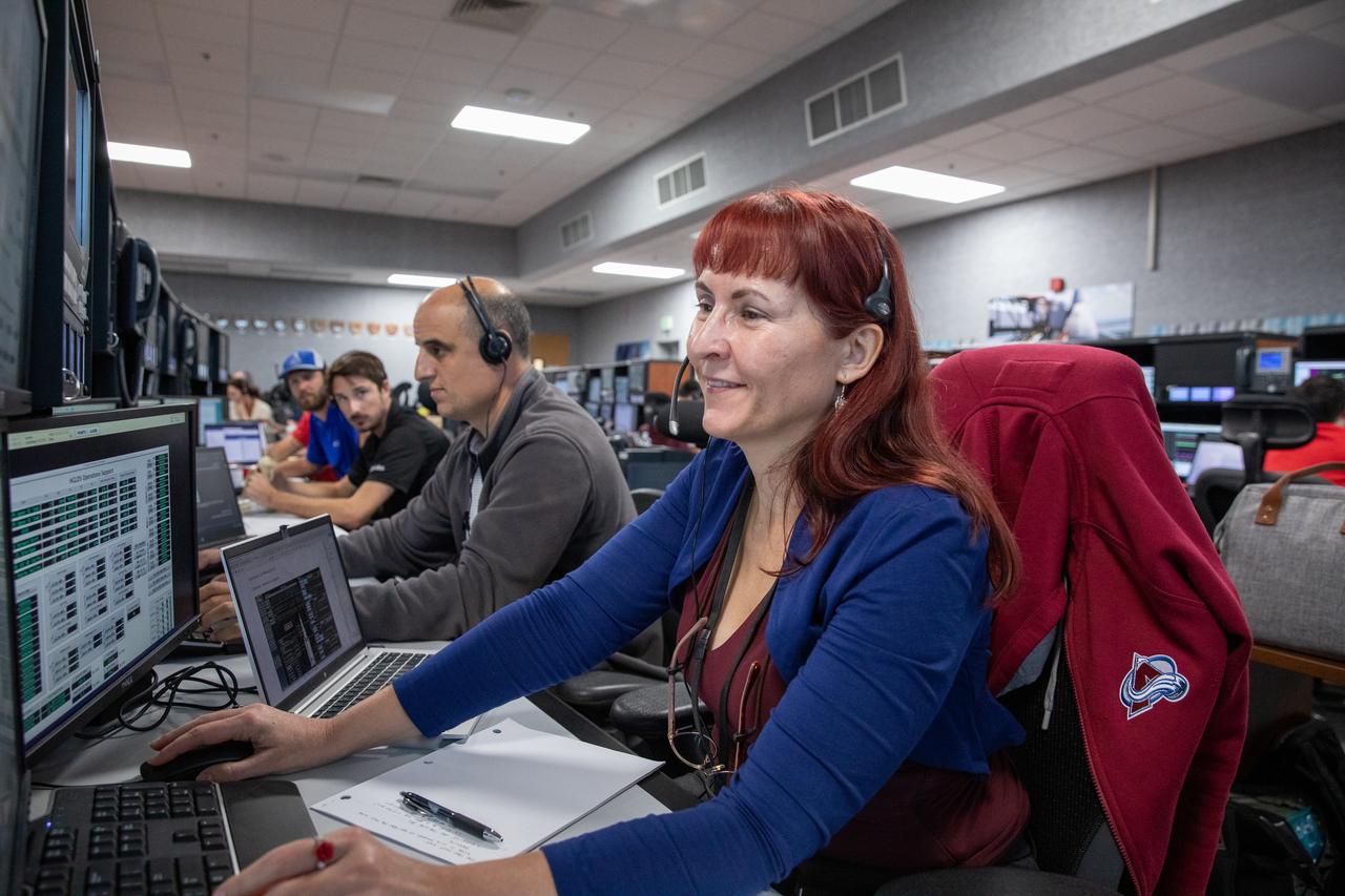 Members of the Artemis II launch team, including personnel with NASA’s Exploration Ground Systems and contractor Jacobs, monitor activities during the Artemis II terminal countdown simulation inside Firing Room 1 in the Launch Control Center at NASA’s Kennedy Space Center in Florida on Monday, Sept. 11, 2023. This is part of a series of simulations to help the team prepare for the launch of Artemis II, the first mission with astronauts under Artemis that will test and check out all of the Orion spacecraft’s systems needed for future crewed missions.
