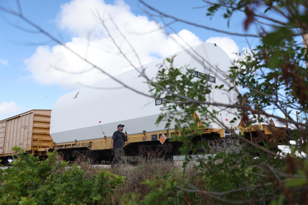 The 10 booster motor segments that will form the NASA Space Launch System rocket’s twin, five-segment solid rocket boosters for the agency’s Artemis II mission, arrive at Kennedy Space Center on Thursday, Sept. 28, 2023. Due to their weight, the booster motor segments traveled by rail across eight states in specialized transporters to the Florida spaceport. Teams with NASA’s Exploration Ground Systems will process each of the segments at Kennedy in preparation for launch. Artemis II astronauts Reid Wiseman, Victor Glover, Christina Koch, and Jeremy Hansen will blast off from Kennedy, traveling around the Moon on the first crewed mission under Artemis that will test all of the Orion spacecraft’s systems.
