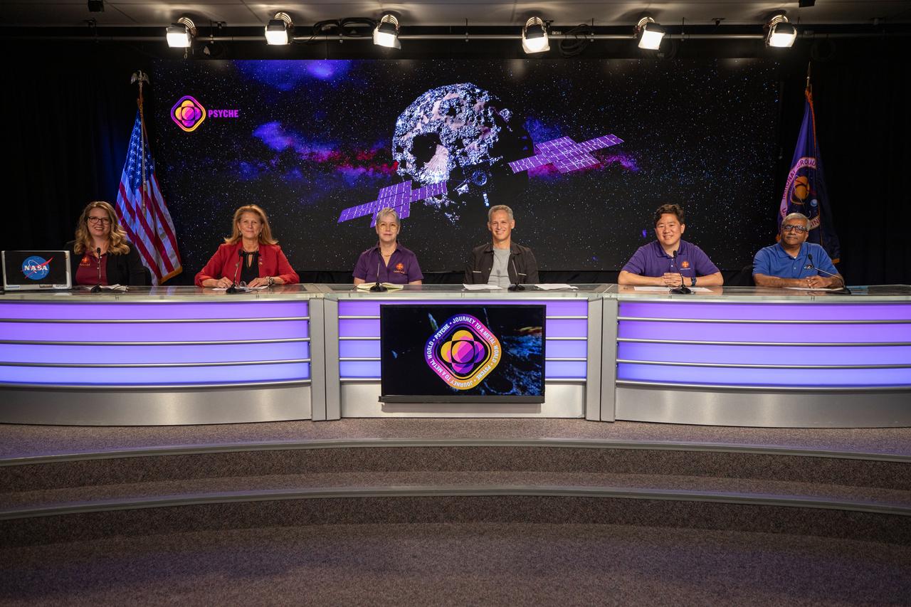 A Psyche mission and science briefing takes place at NASA’s Kennedy Space Center in Florida on Tuesday, Oct. 10, 2023. Participants, from left, are: Alana Johnson, NASA Communications; Lori Glaze, Planetary Science division director, NASA Headquarters; Lindy Elkins-Tanton, Psyche principal investigator, Arizona State University; Ben Weiss, Psyche deputy principal investigator and magnetometer lead, Massachusetts Institute of Technology; David Oh, Psyche chief engineer for operations, NASA’s Jet Propulsion Laboratory (JPL); and Abi Biswas, Deep Space Optical Communications project technologist, JPL. Psyche is the first mission to explore an asteroid with a surface that likely contains substantial amounts of metal rather than rock or ice. Liftoff of NASA’s Psyche spacecraft, atop a SpaceX Falcon Heavy rocket, is targeted for 10:16 a.m. EDT Thursday, Oct. 12, from Kennedy’s Launch Complex 39A.