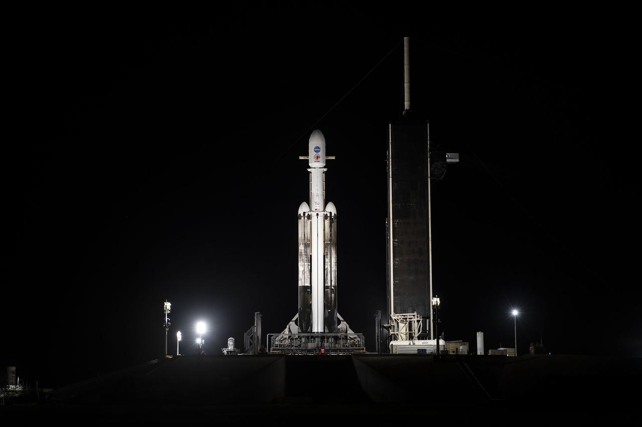 NASA’s Psyche spacecraft stands tall atop a SpaceX Falcon Heavy rocket at Kennedy Space Center’s historic Launch Complex 39A in Florida on Tuesday, Oct. 10, 2023. Liftoff of the mission to the asteroid Psyche is targeted for 10:16 a.m. EDT on Thursday, Oct. 12. The spacecraft also is hosting a technology demonstration, NASA’s Deep Space Optical Communications (DSOC), which will be the first test of laser communications beyond the Moon. NASA’s Launch Services Program, based at Kennedy, is responsible for the insight and approval of the launch vehicle and manages the launch service for the Psyche mission.