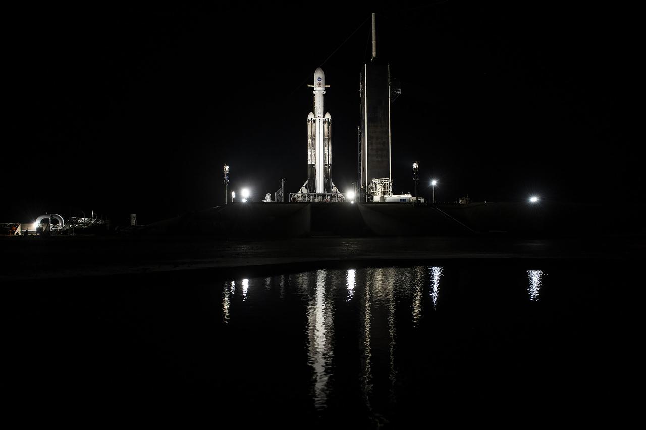 NASA’s Psyche spacecraft stands tall atop a SpaceX Falcon Heavy rocket at Kennedy Space Center’s historic Launch Complex 39A in Florida on Tuesday, Oct. 10, 2023. Liftoff of the mission to the asteroid Psyche is targeted for 10:16 a.m. EDT on Thursday, Oct. 12. The spacecraft also is hosting a technology demonstration, NASA’s Deep Space Optical Communications (DSOC), which will be the first test of laser communications beyond the Moon. NASA’s Launch Services Program, based at Kennedy, is responsible for the insight and approval of the launch vehicle and manages the launch service for the Psyche mission.