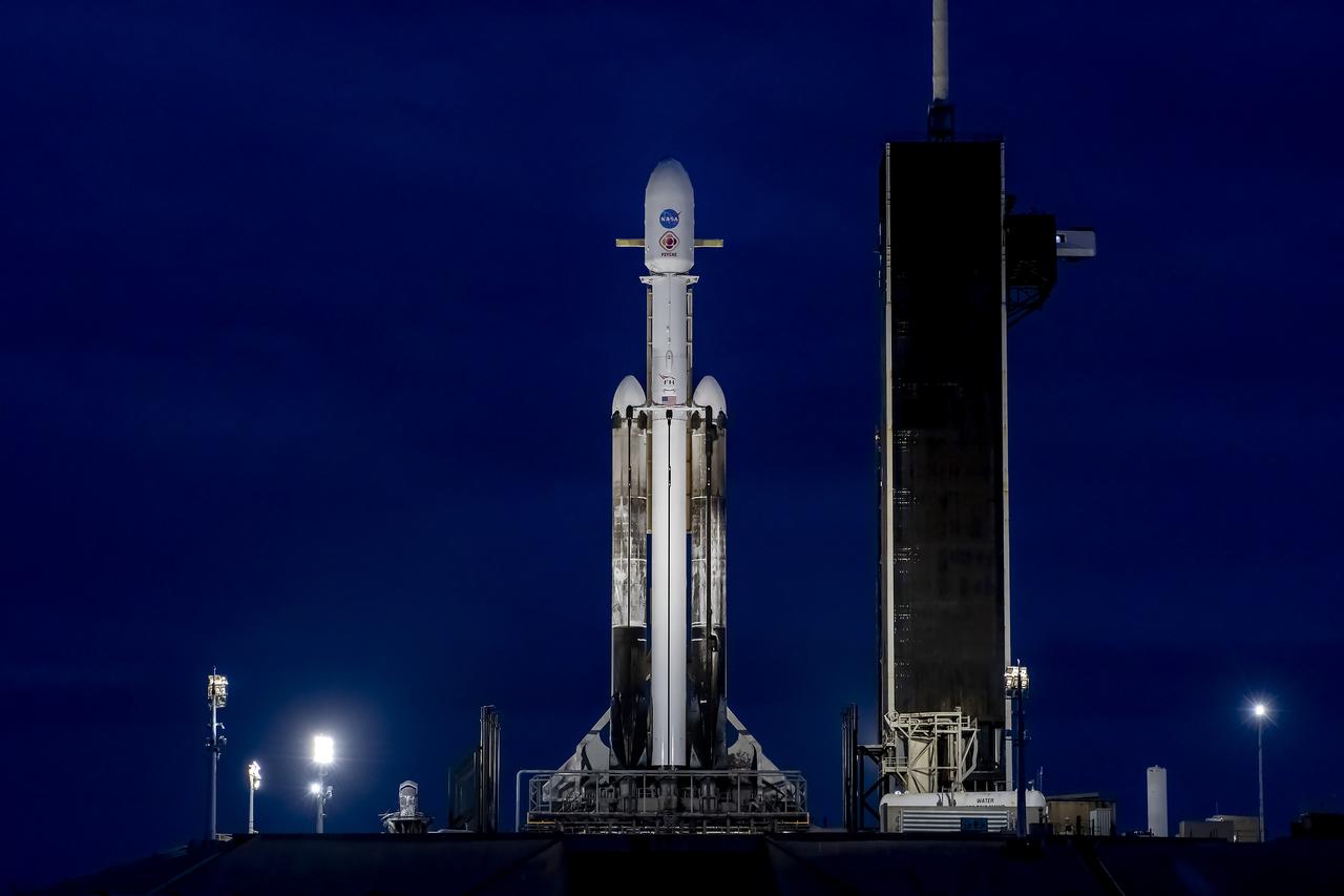 NASA’s Psyche spacecraft stands tall atop a SpaceX Falcon Heavy rocket at Kennedy Space Center’s historic Launch Complex 39A in Florida on Thursday, Oct. 12, 2023. Liftoff of Psyche is targeted for 10:19 a.m. EDT Friday, Oct. 13. The mission will explore an asteroid that scientists hope will help solve mysteries of our solar system for the benefit of humanity. This includes, for the first time, examining a world dominantly made not of rock or ice, but of metal, to answer fundamental questions about Earth’s own metal core and the formation of our solar system. Psyche also will carry a technology demonstration – NASA’s Deep Space Optical Communications (DSOC) experiment – that will test a next-generation way to communicate from space.