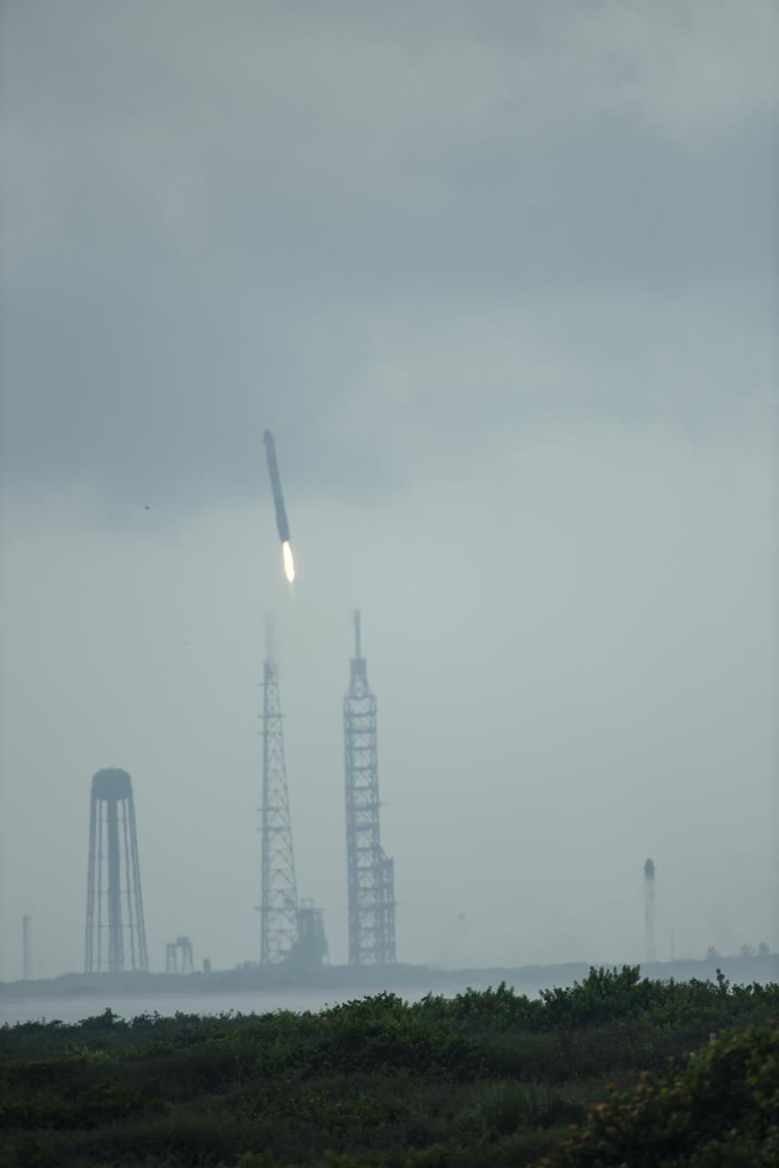 NASA’s Psyche spacecraft, atop a SpaceX Falcon Heavy rocket, lifts off from Kennedy Space Center’s historic Launch Complex 39A in Florida at 10:19 a.m. EDT on Friday, Oct. 13, 2023. The Psyche mission will study a metal-rich asteroid with the same name, located in the main asteroid belt between Mars and Jupiter. This is NASA’s first mission to study an asteroid that has more metal than rock or ice. Riding with Psyche is a pioneering technology demonstration – NASA’s Deep Space Optical Communications (DSOC) experiment – which will be the first test of laser communications beyond the Moon.