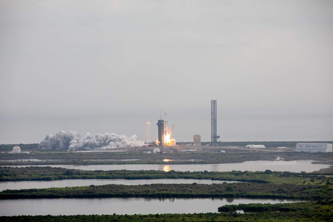 NASA’s Psyche spacecraft, atop a SpaceX Falcon Heavy rocket, lifts off from Kennedy Space Center’s historic Launch Complex 39A in Florida at 10:19 a.m. EDT on Friday, Oct. 13, 2023. The Psyche mission will study a metal-rich asteroid with the same name, located in the main asteroid belt between Mars and Jupiter. This is NASA’s first mission to study an asteroid that has more metal than rock or ice. Riding with Psyche is a pioneering technology demonstration – NASA’s Deep Space Optical Communications (DSOC) experiment – which will be the first test of laser communications beyond the Moon.